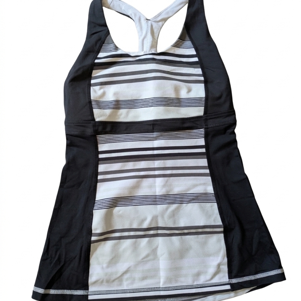 Lululemon Scoop Neck Tank Top 6 Quiet Stripe Black White Built-in Bra Yoga Gym